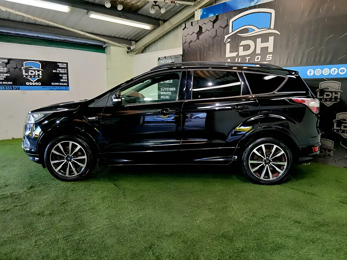 Used 2018 Ford Kuga ST-Line Black - Interior and Exterior details 6