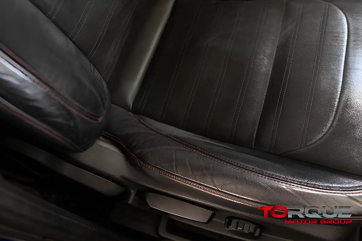 Used 2018 Ford Kuga ST-Line Blue - Interior and Exterior details 17