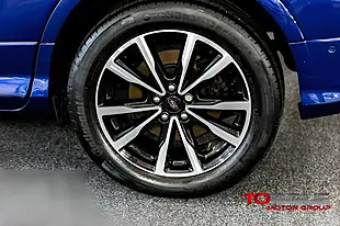 Used 2018 Ford Kuga ST-Line Blue - Interior and Exterior details 5