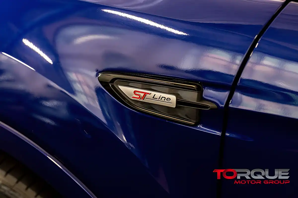 Used 2018 Ford Kuga ST-Line Blue - Interior and Exterior details 6