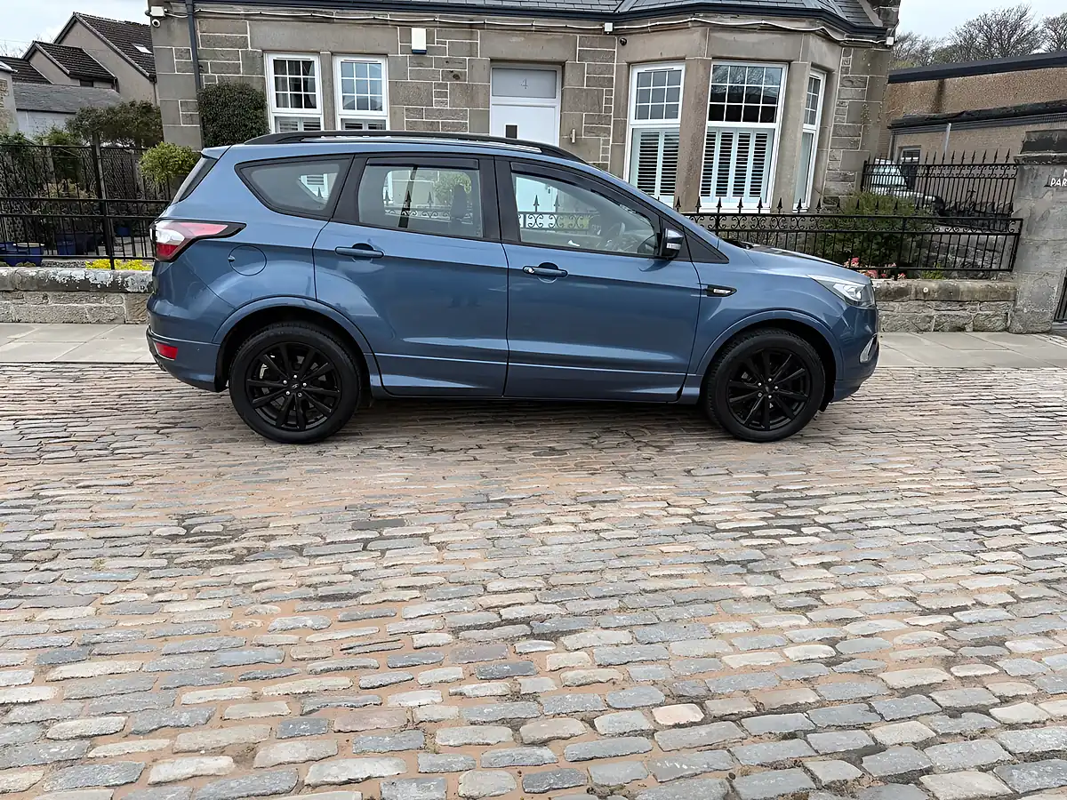 Used 2018 Ford Kuga ST-Line Chrome Blue - Interior and Exterior details 6