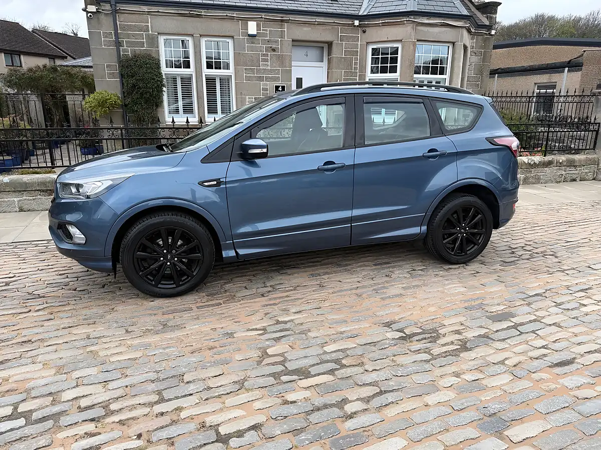 Used 2018 Ford Kuga ST-Line Chrome Blue - Interior and Exterior details 8