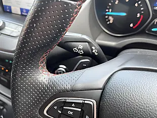 Used 2018 Ford Kuga ST-Line Grey - Interior and Exterior details 14