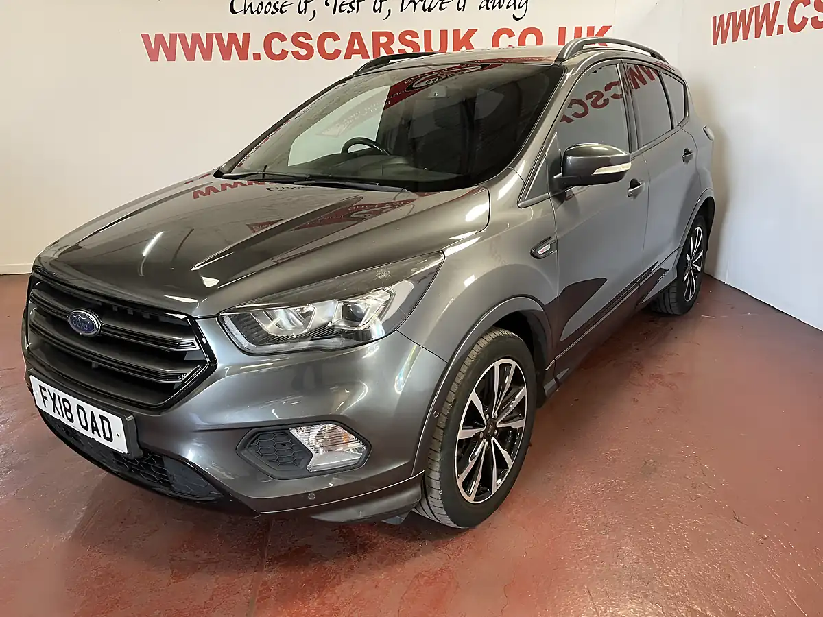 Used 2018 Ford Kuga ST-Line Grey - Interior and Exterior details 4