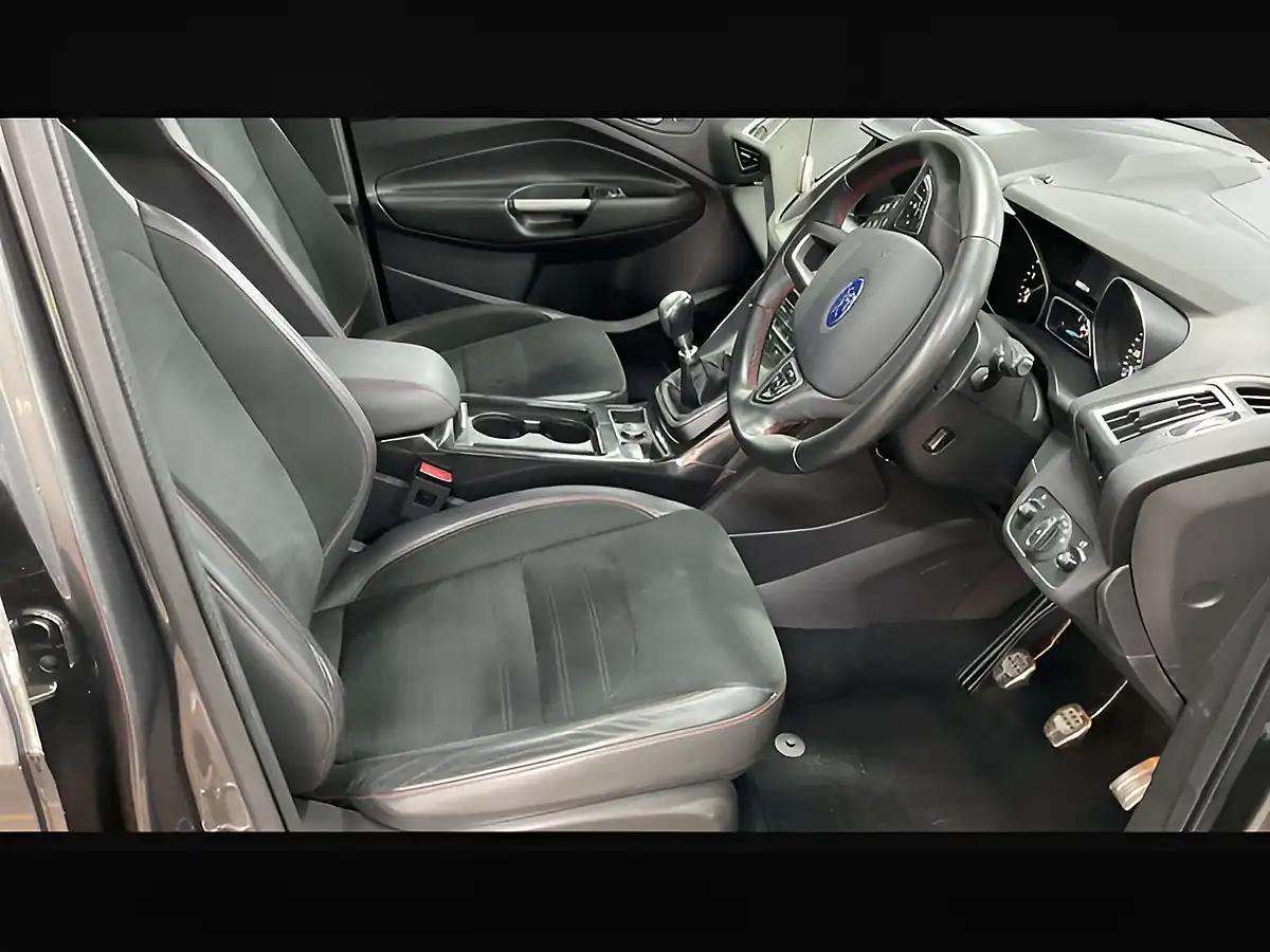 Used 2018 Ford Kuga ST-Line Magnetic - Interior and Exterior details 11