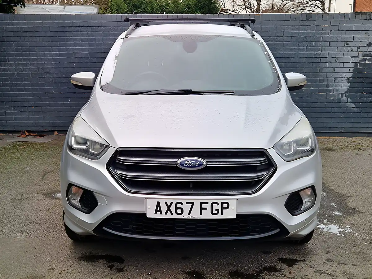 Used 2018 Ford Kuga ST-Line Silver - Interior and Exterior details 4
