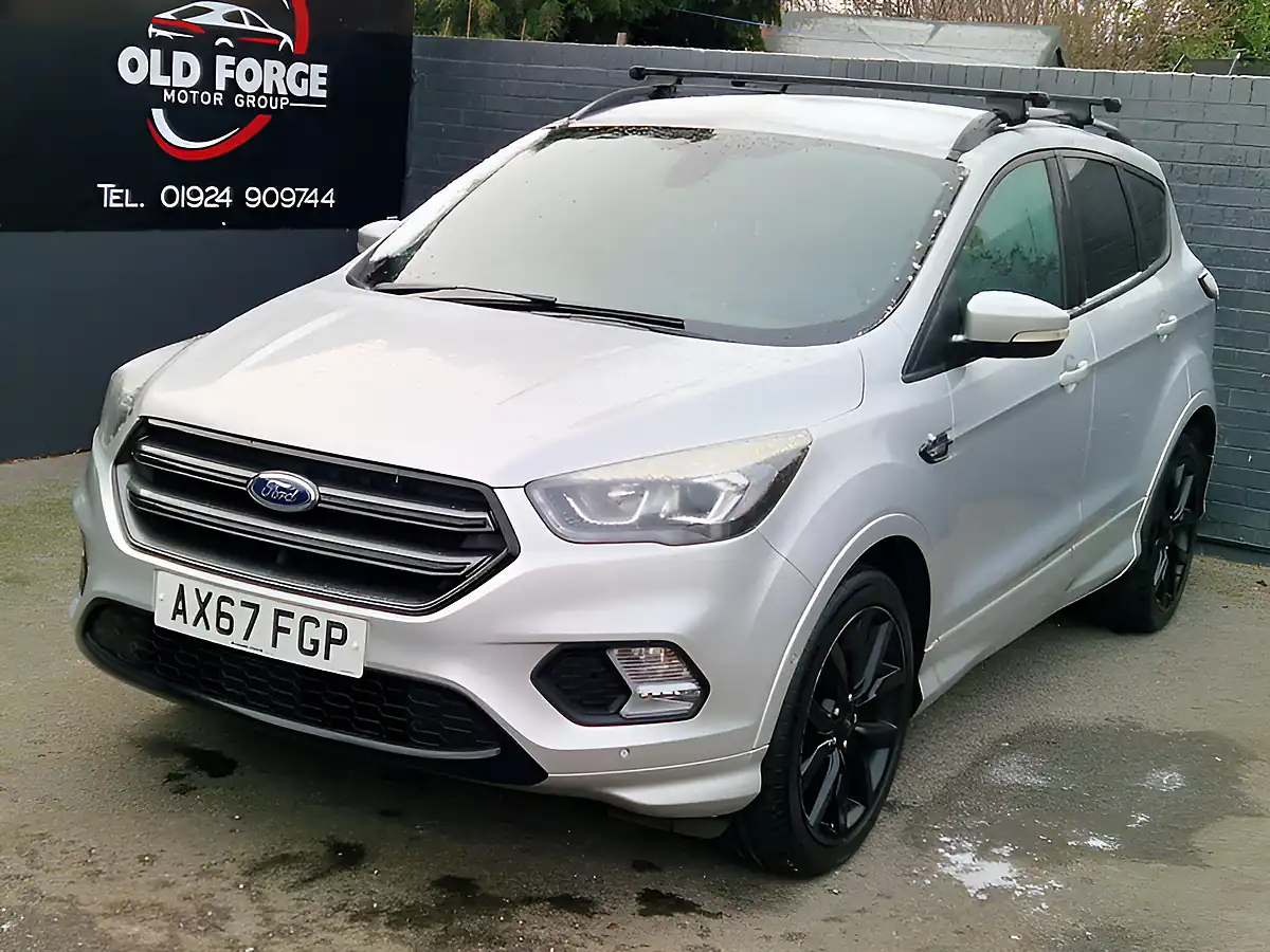Used 2018 Ford Kuga ST-Line Silver - Interior and Exterior details 5