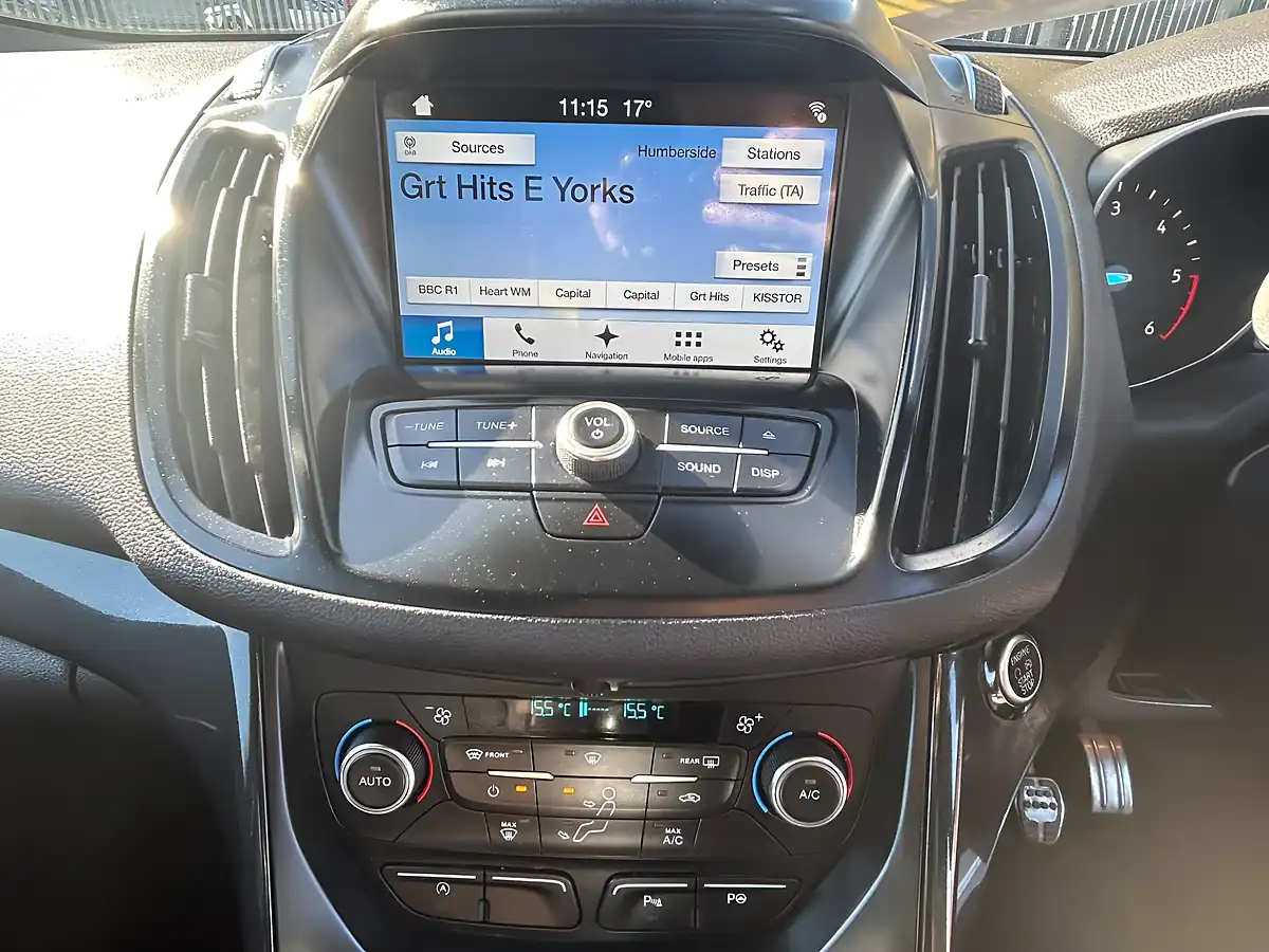 Used 2018 Ford Kuga ST-Line Silver - Interior and Exterior details 14