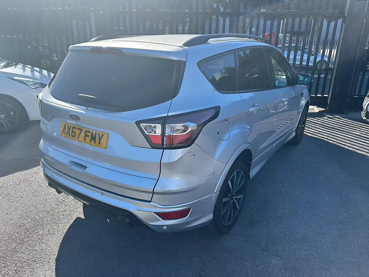 Used 2018 Ford Kuga ST-Line Silver - Interior and Exterior details 6