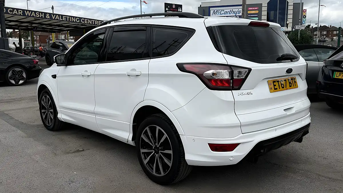 Used 2018 Ford Kuga ST-Line White - Interior and Exterior details 5