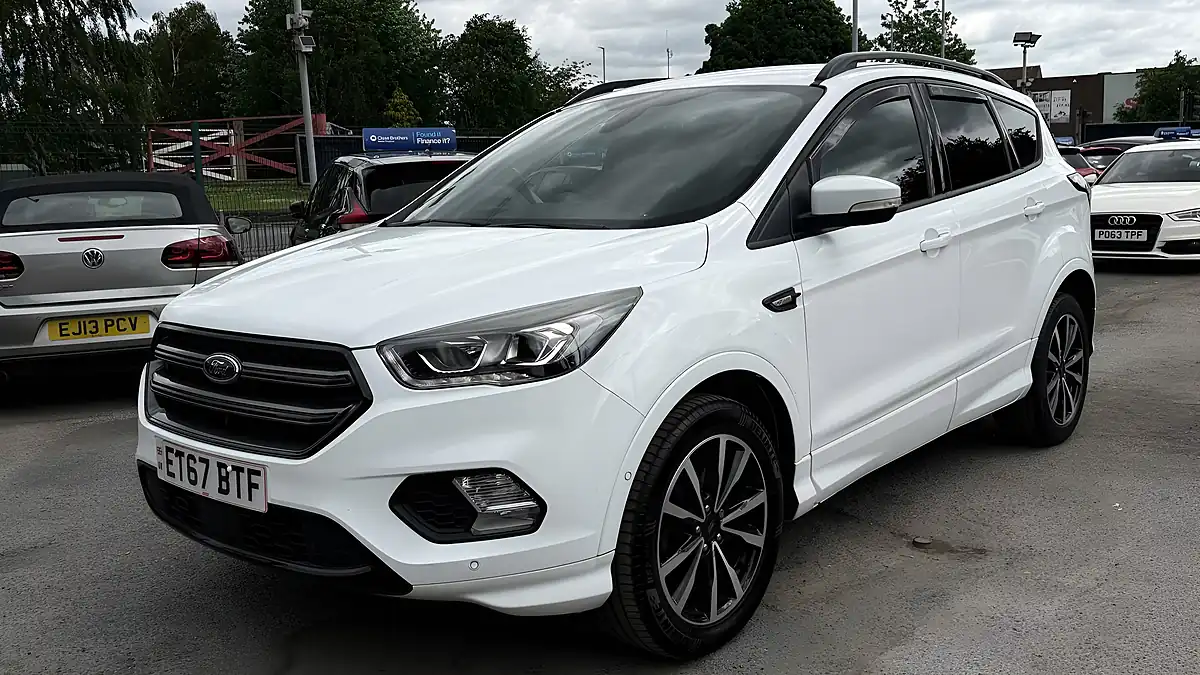 Used 2018 Ford Kuga ST-Line White - Interior and Exterior details 7