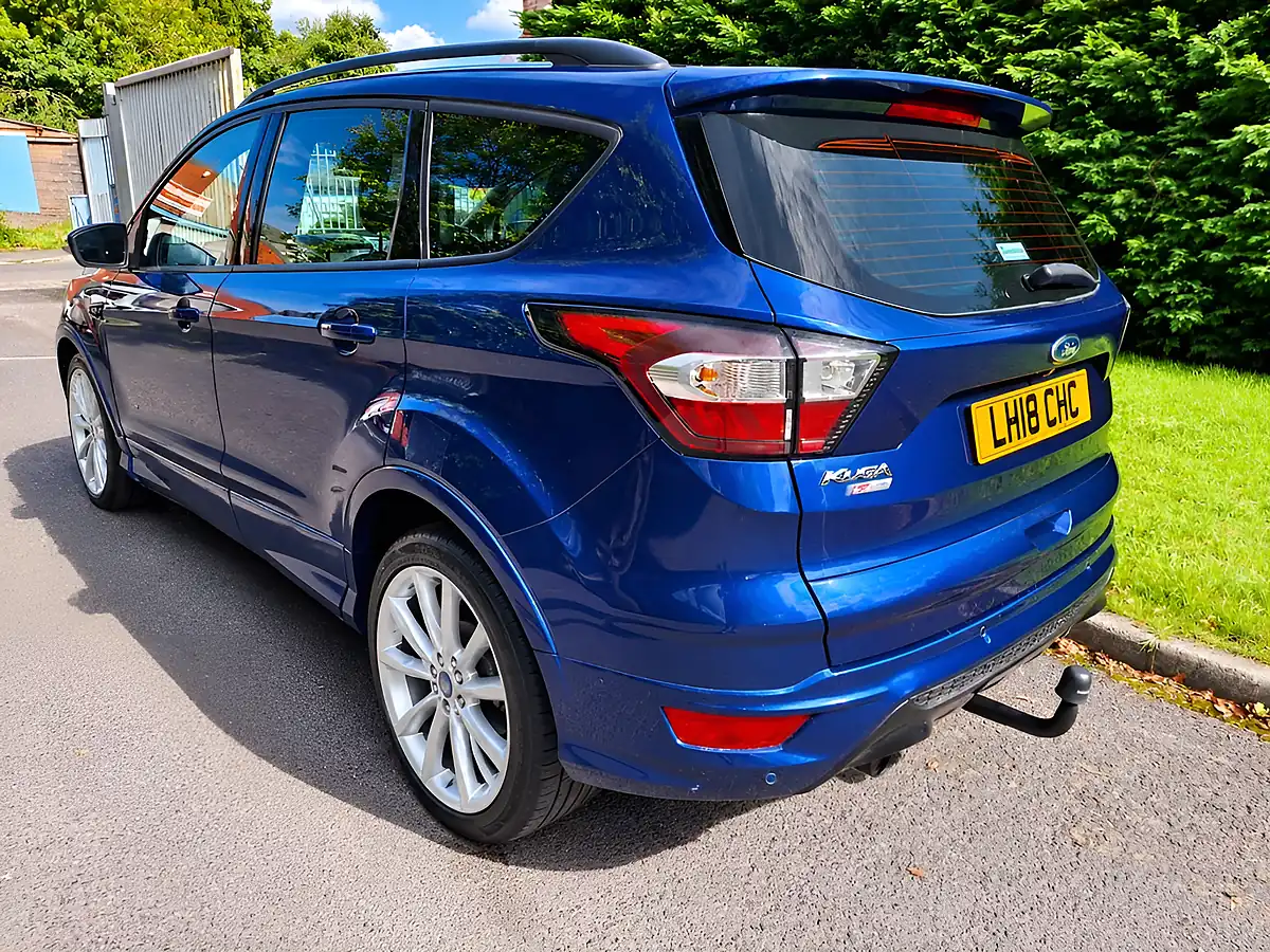 Used 2018 Ford Kuga ST-Line X Blue - Interior and Exterior details 6
