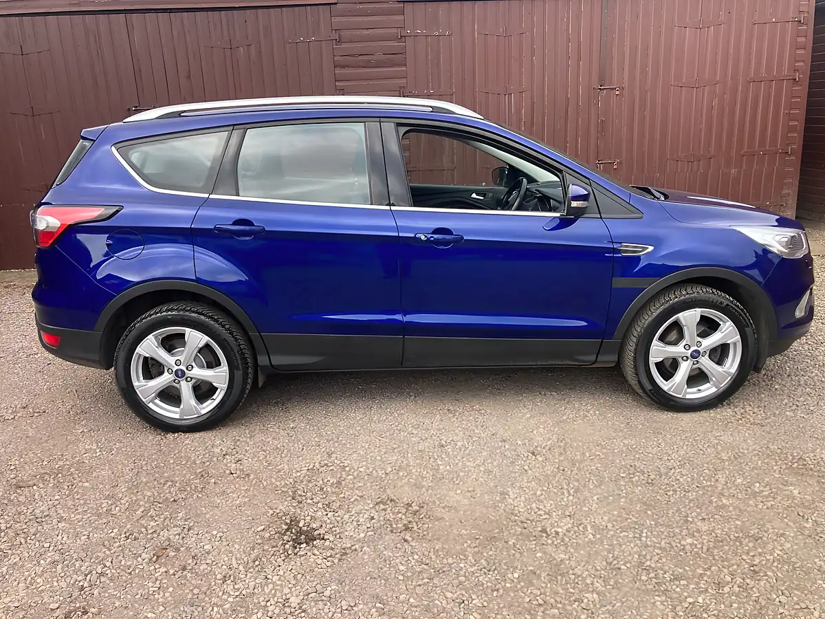 Used 2018 Ford Kuga ST-Line X Blue - Interior and Exterior details 5