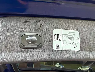 Used 2018 Ford Kuga ST-Line X Blue - Interior and Exterior details 10