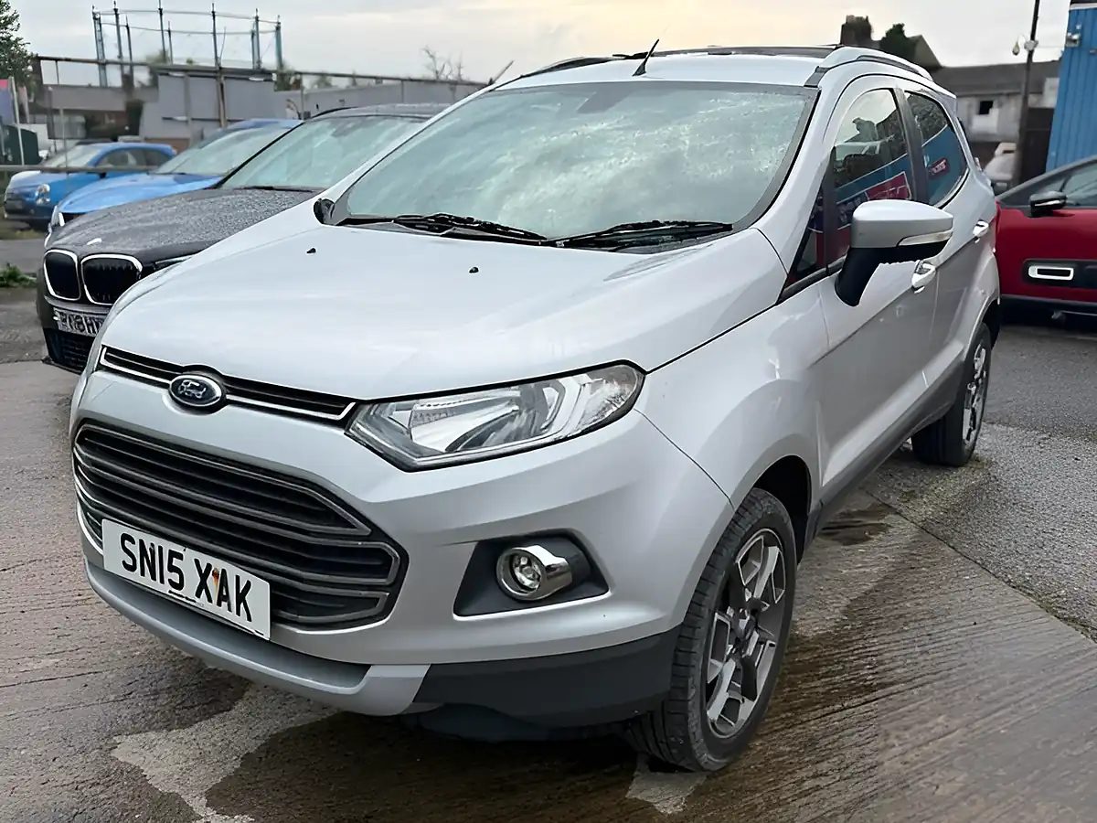 Used 2018 Ford Kuga ST-Line X Deep Impact Blue - Interior and Exterior details 7