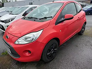 Used 2018 Ford Kuga ST-Line X Deep Impact Blue - Interior and Exterior details 10