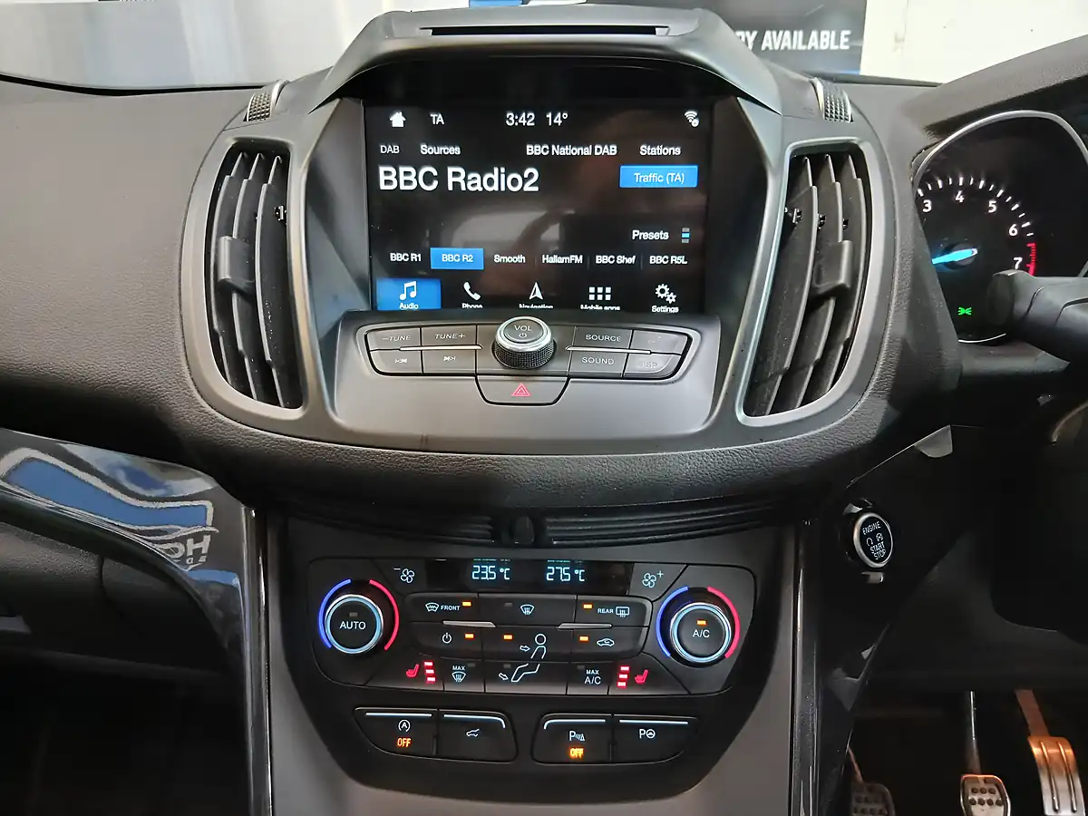 Used 2018 Ford Kuga ST-Line X Grey - Interior and Exterior details 15