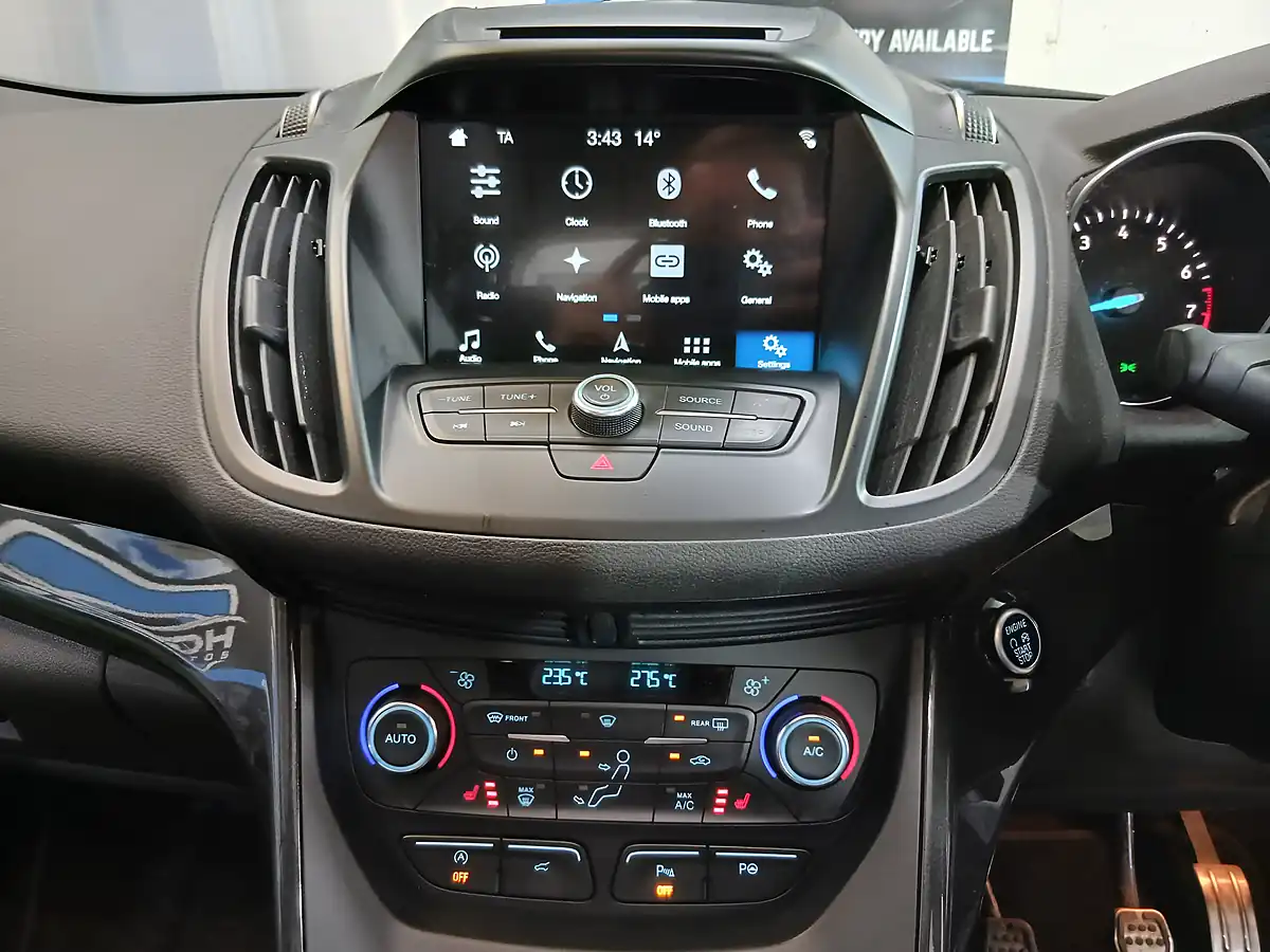 Used 2018 Ford Kuga ST-Line X Grey - Interior and Exterior details 16