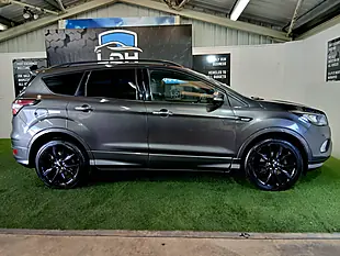 Used 2018 Ford Kuga ST-Line X Grey - Interior and Exterior details 3