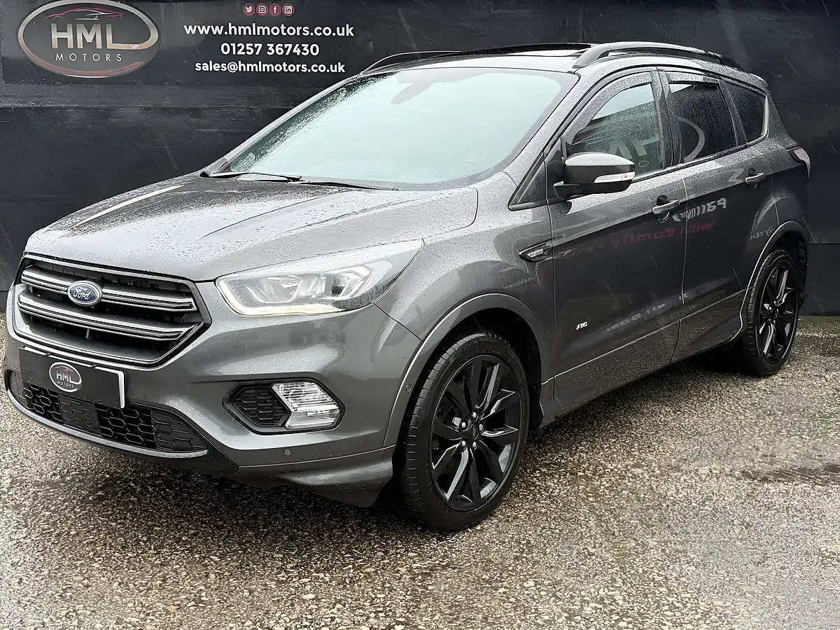 Used 2018 Ford Kuga ST-Line X Grey - Interior and Exterior details 2