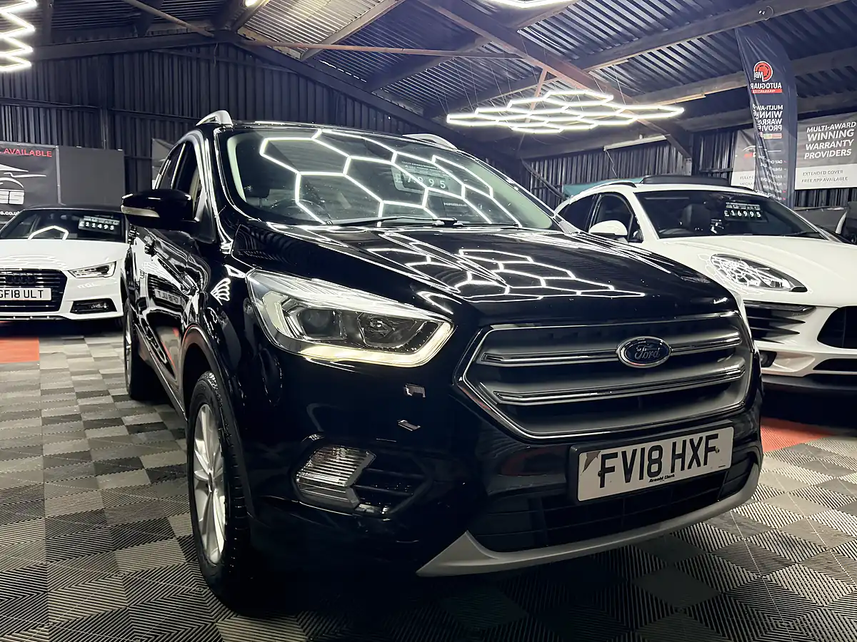 Used 2018 Ford Kuga Titanium Black - Interior and Exterior details 11