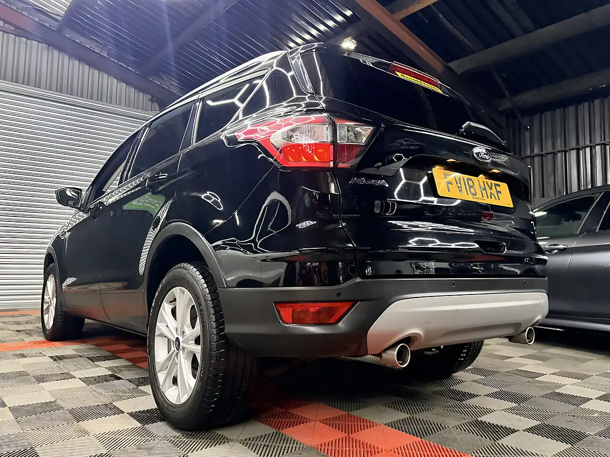 Used 2018 Ford Kuga Titanium Black - Interior and Exterior details 12