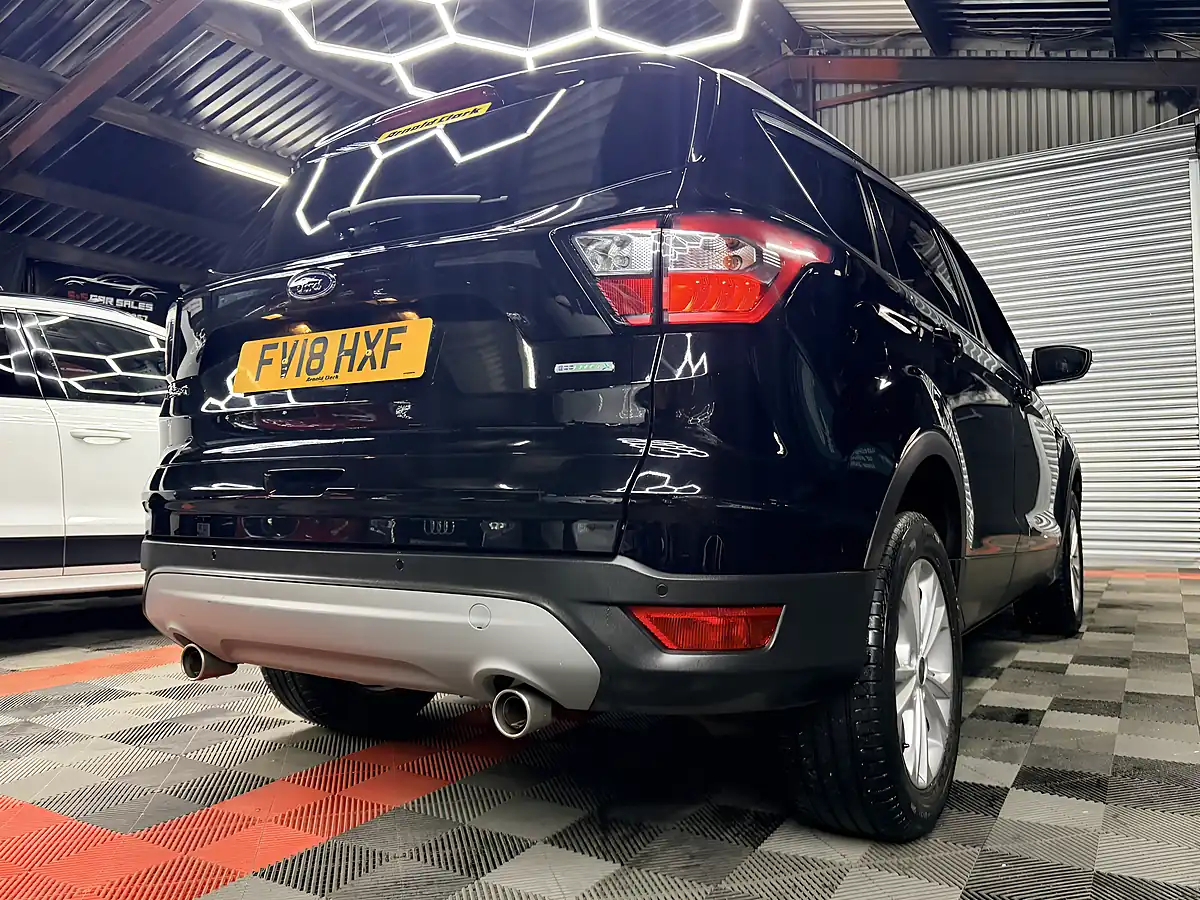 Used 2018 Ford Kuga Titanium Black - Interior and Exterior details 13