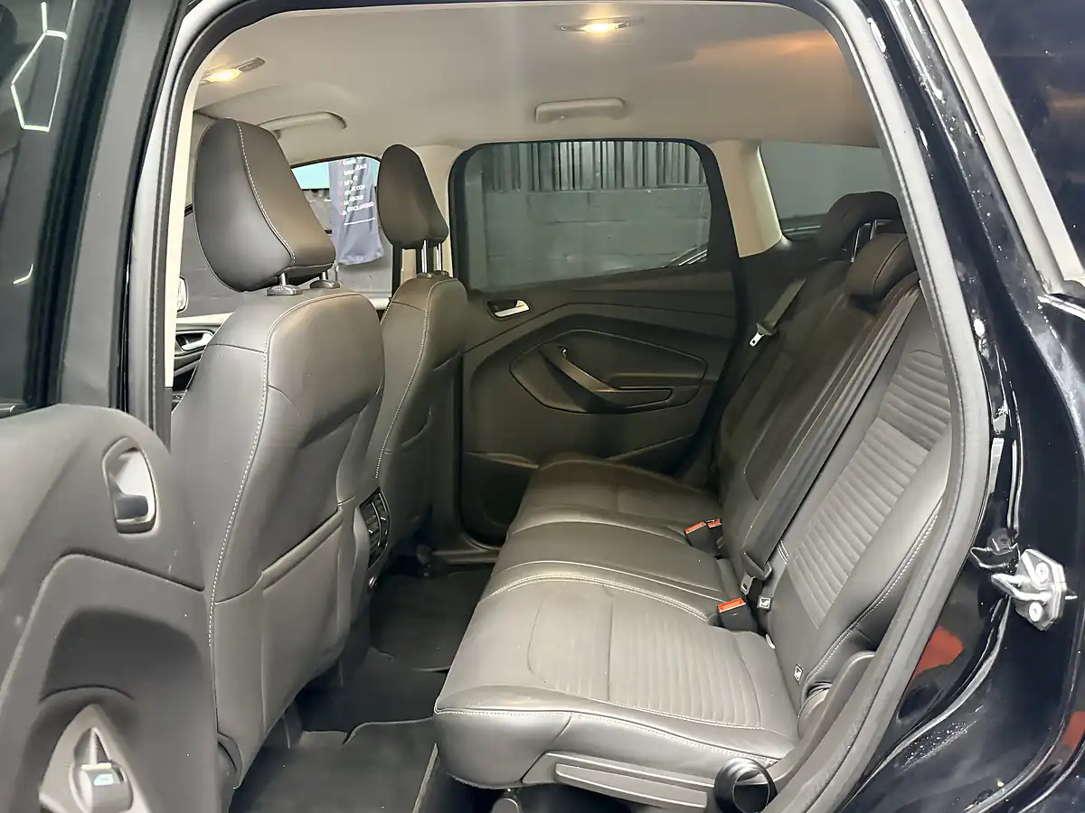 Used 2018 Ford Kuga Titanium Black - Interior and Exterior details 14