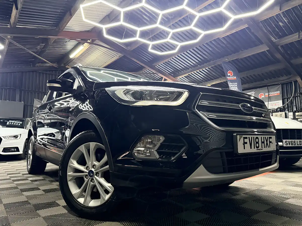 Used 2018 Ford Kuga Titanium Black - Interior and Exterior details 2