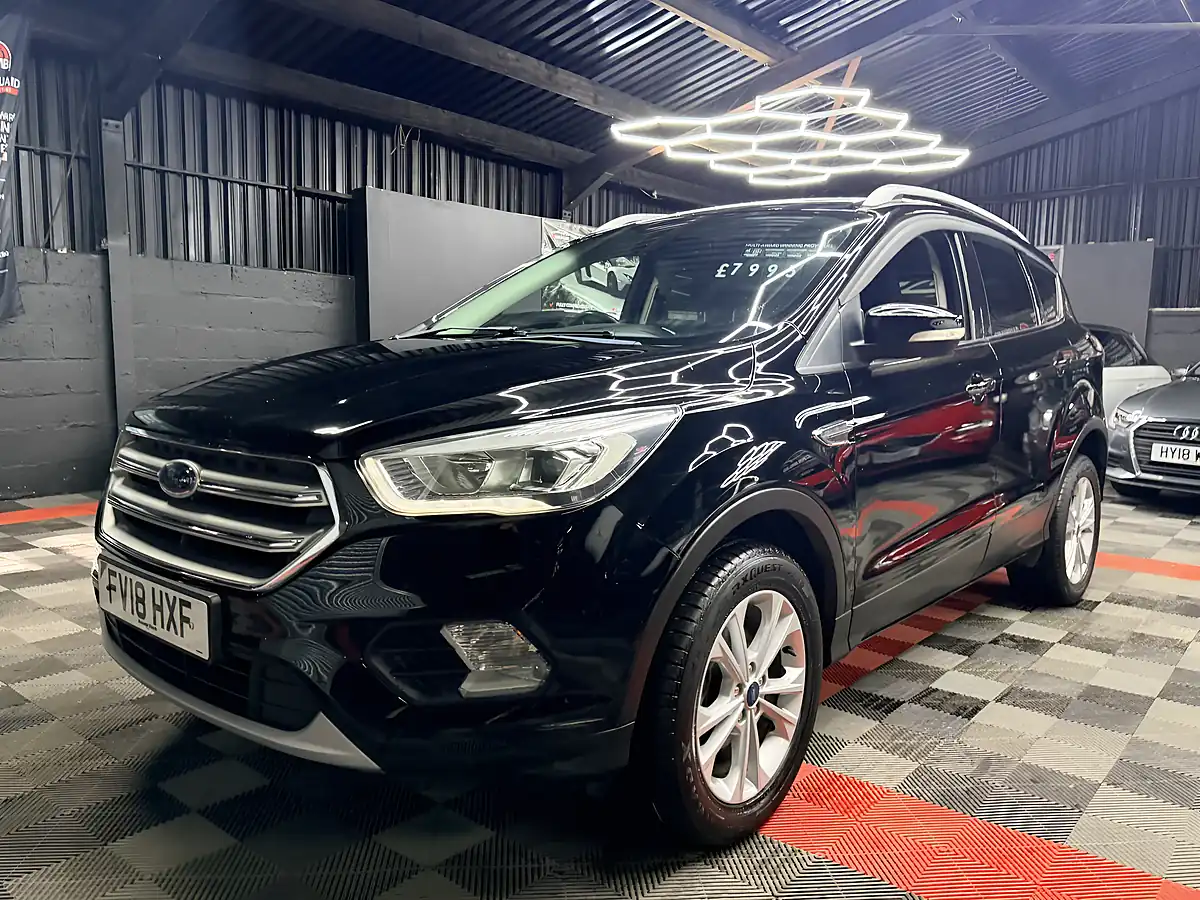 Used 2018 Ford Kuga Titanium Black - Interior and Exterior details 8