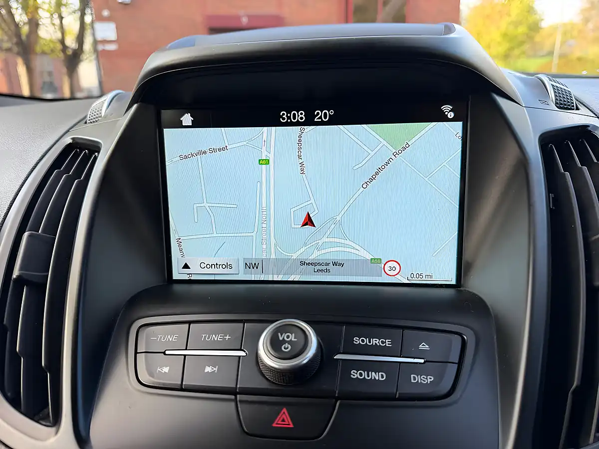 Used 2018 Ford Kuga Titanium Black - Interior and Exterior details 18