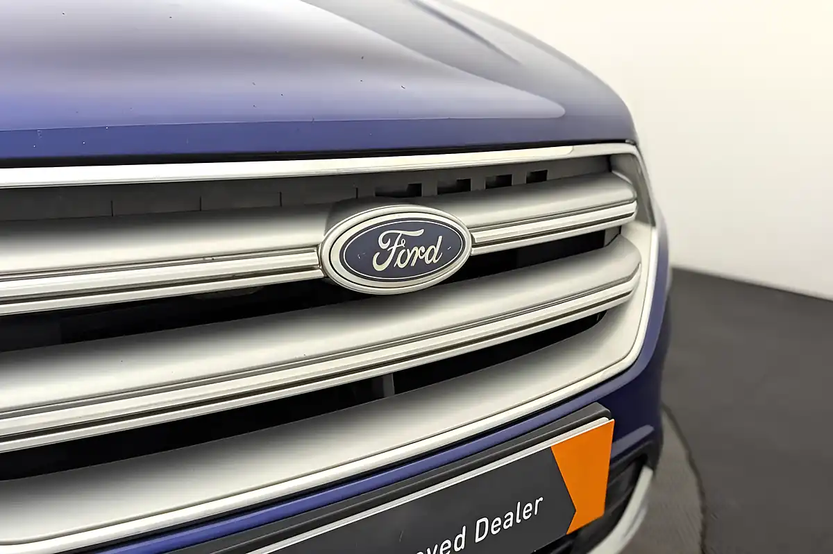 Used 2018 Ford Kuga Titanium Blue - Interior and Exterior details 17