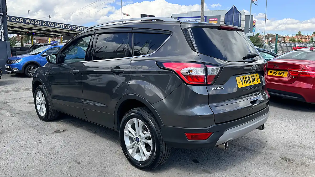 Used 2018 Ford Kuga Titanium Grey - Interior and Exterior details 6