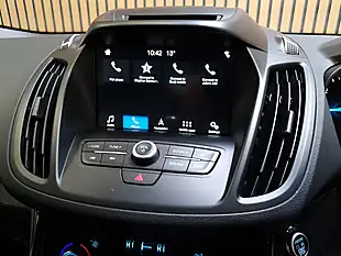 Used 2018 Ford Kuga Titanium Moondust Silver - Interior and Exterior details 16