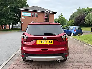 Used 2018 Ford Kuga Titanium Red - Interior and Exterior details 11