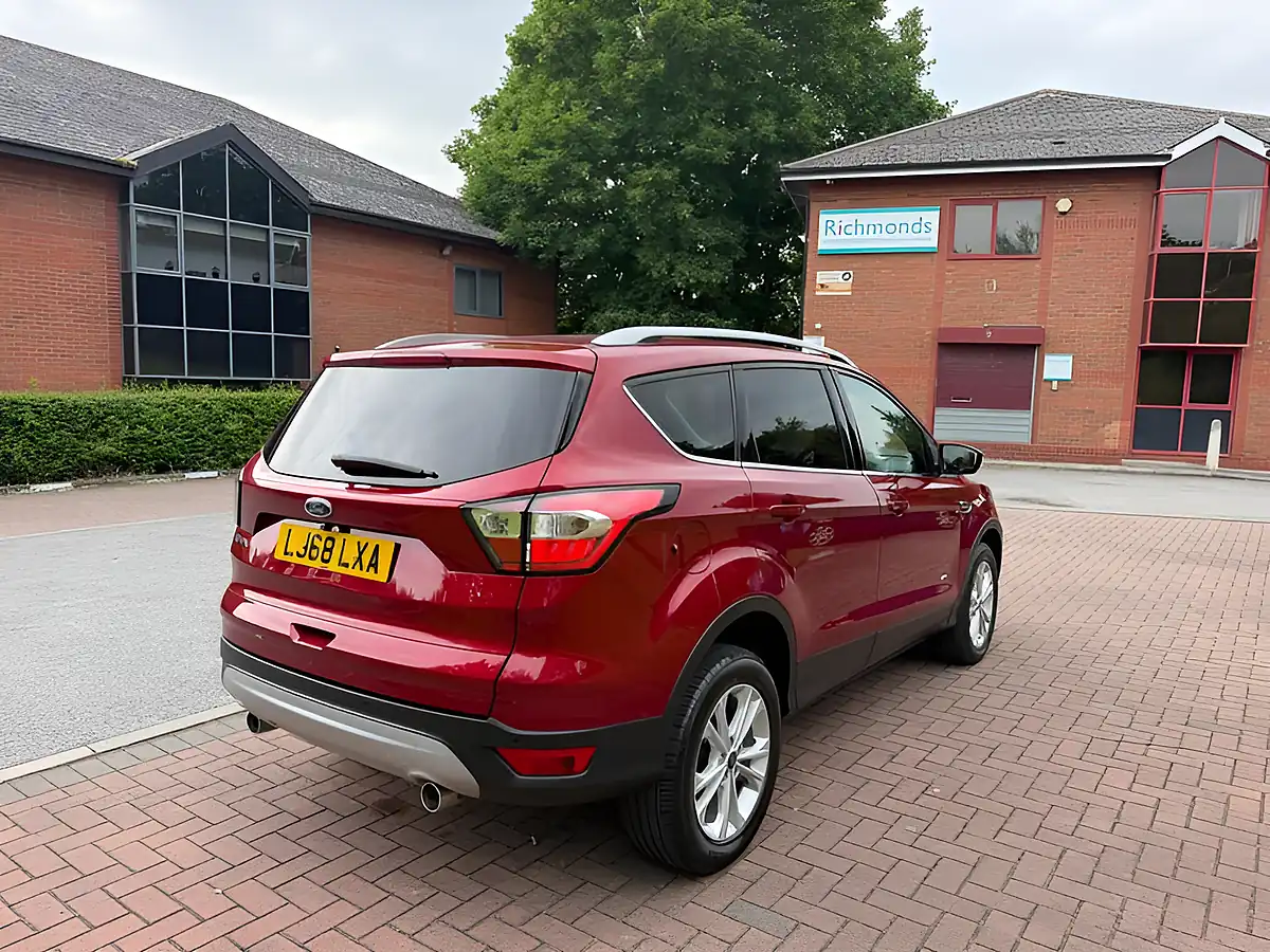 Used 2018 Ford Kuga Titanium Red - Interior and Exterior details 16