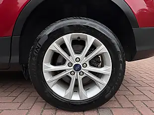 Used 2018 Ford Kuga Titanium Red - Interior and Exterior details 17
