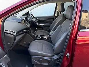 Used 2018 Ford Kuga Titanium Red - Interior and Exterior details 16