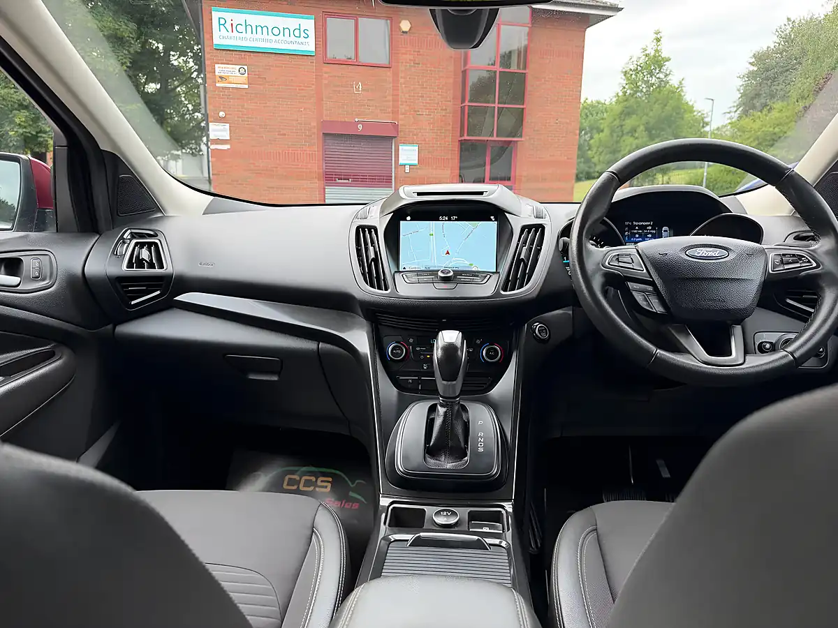 Used 2018 Ford Kuga Titanium Red - Interior and Exterior details 15
