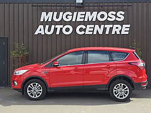 Used 2018 Ford Kuga Titanium Red - Interior and Exterior details 4
