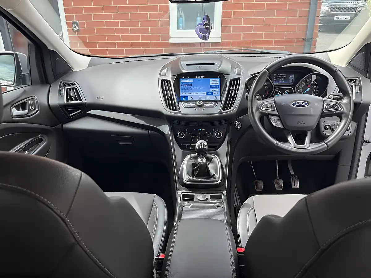 Used 2018 Ford Kuga Titanium Silver - Interior and Exterior details 9