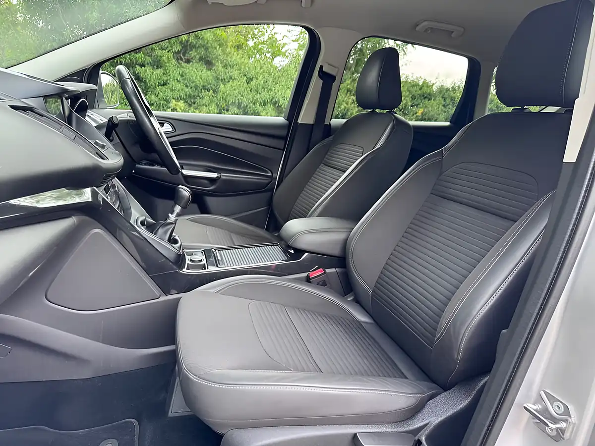 Used 2018 Ford Kuga Titanium Silver - Interior and Exterior details 12