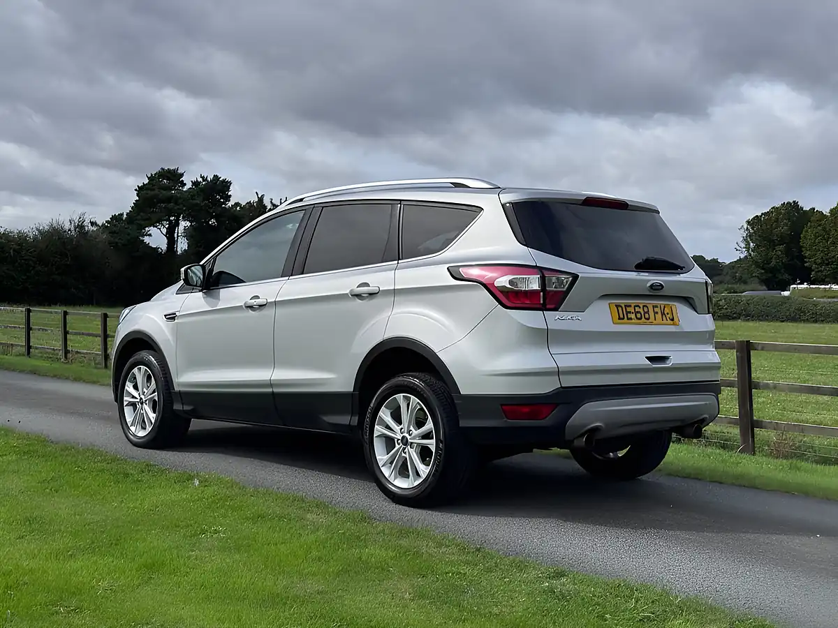 Used 2018 Ford Kuga Titanium Silver - Interior and Exterior details 6