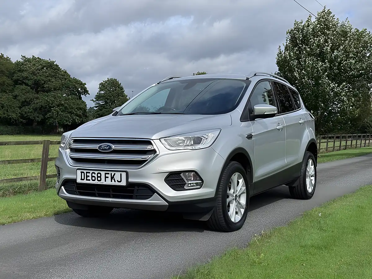 Used 2018 Ford Kuga Titanium Silver - Interior and Exterior details 9