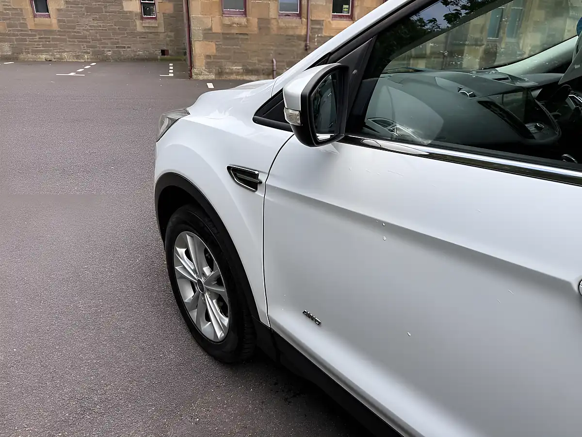 Used 2018 Ford Kuga Titanium White - Interior and Exterior details 15