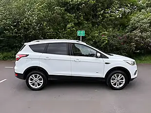 Used 2018 Ford Kuga Titanium White - Interior and Exterior details 8
