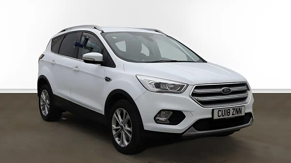 Used 2018 Ford Kuga Titanium White - Front View