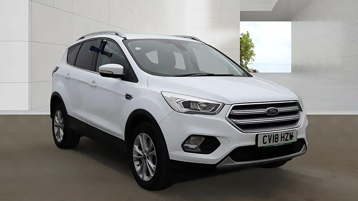 Used 2018 Ford Kuga Titanium White - Front View