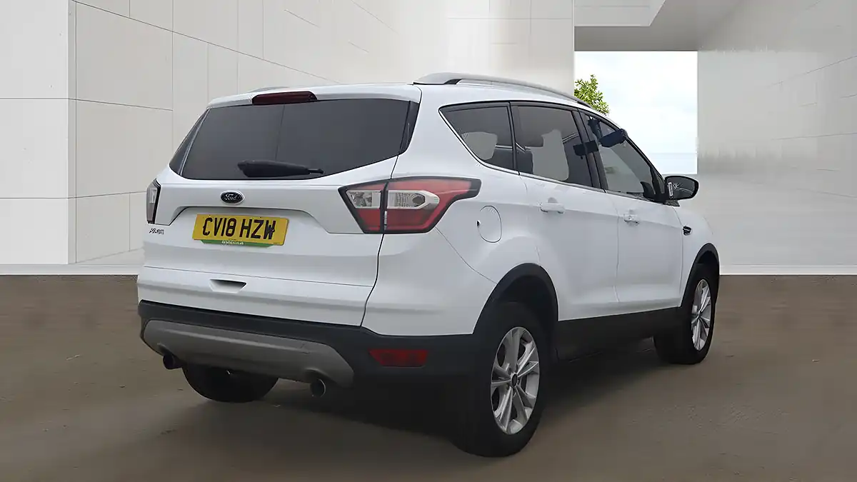 Used 2018 Ford Kuga Titanium White - Interior and Exterior details 4