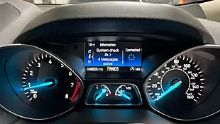 Used 2018 Ford Kuga Titanium White - Interior and Exterior details 8